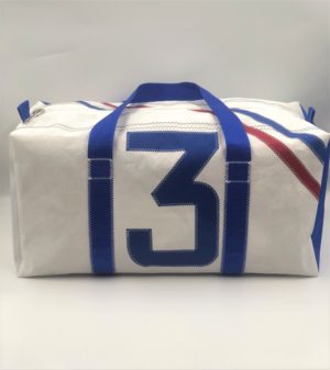 Sporttasche M weiß- Zahl drei blau Vorne
