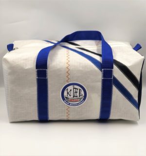 Sporttasche M weiß- Segeldreieck